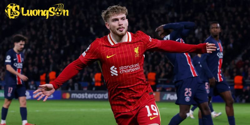 Harvey Elliott gặp rắc rối trong hợp đồng đầy toan tính của Aston Villa